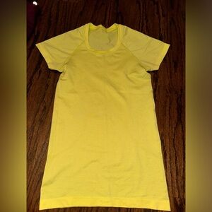 Lulu lemon swiftly tech